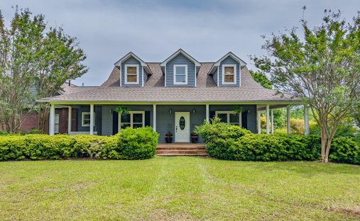 House in Enid, Mississippi, United States 1