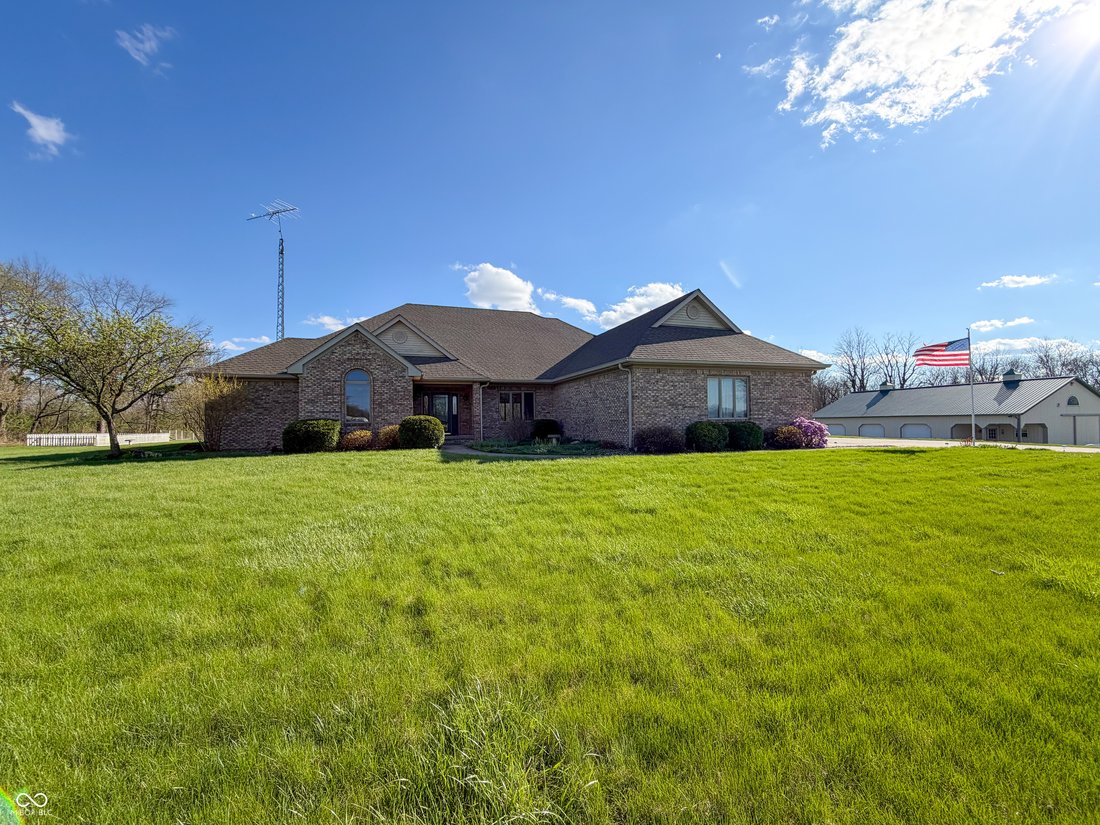 House in Crawfordsville, Indiana, United States 1 - 18177832