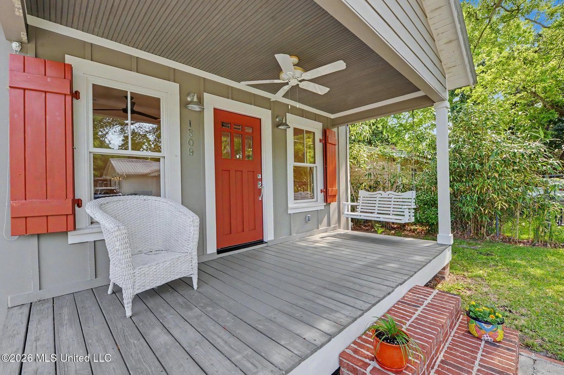 House in Ocean Springs, Mississippi, United States 5 - 18178925