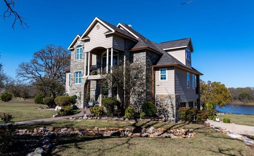 House in Atoka, Oklahoma, United States 1