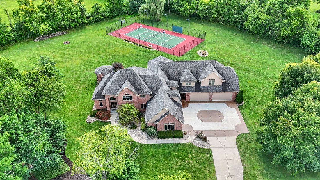 House in Greenwood, Indiana, United States 4 - 18177651