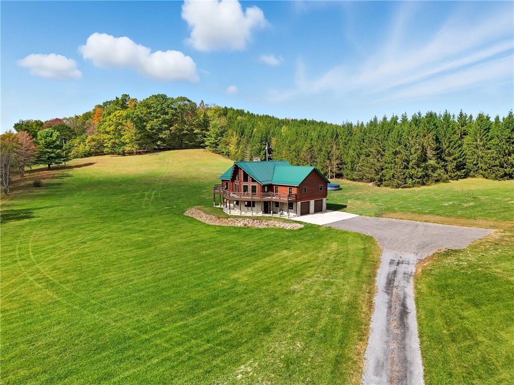 House in Reynoldsville, Pennsylvania, United States 4 - 18180708