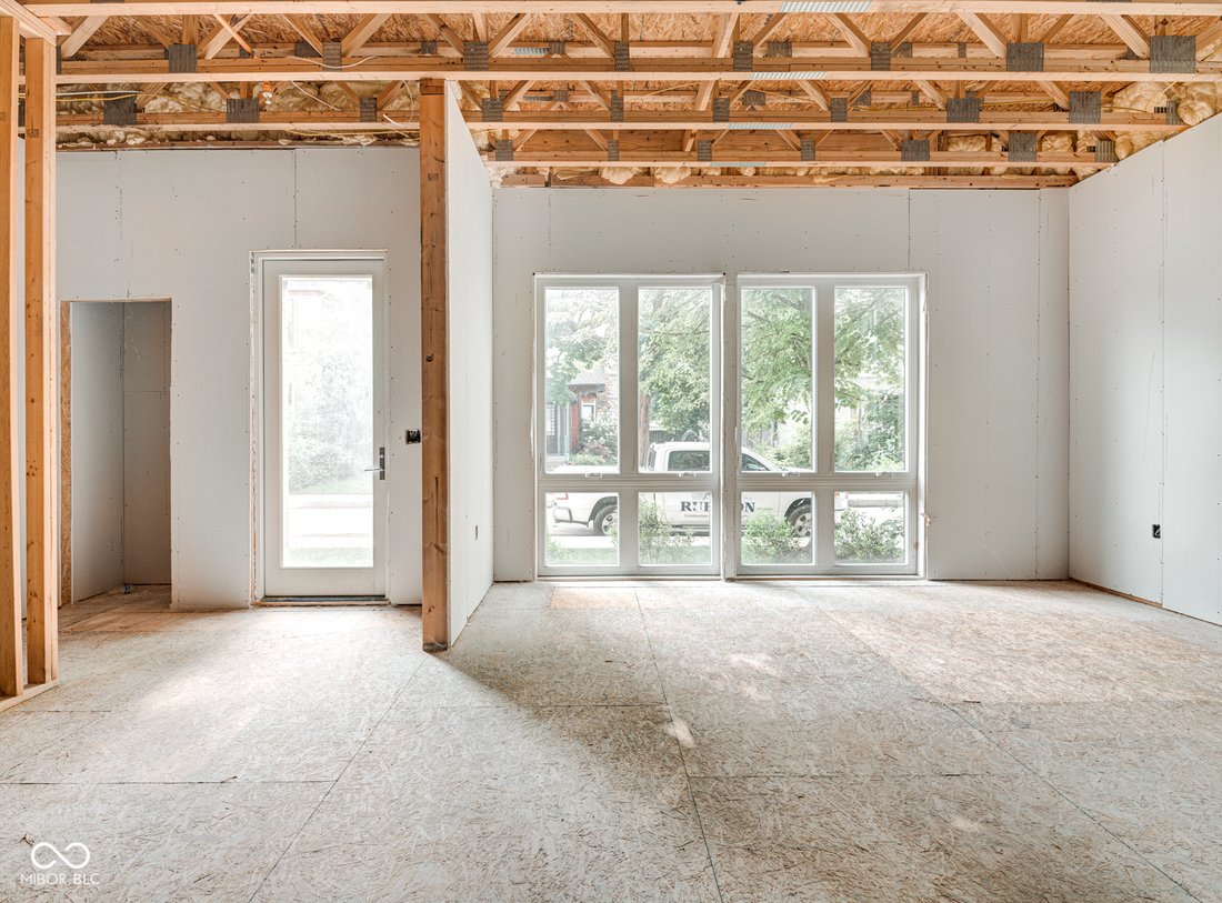 Condo in Indianapolis, Indiana, United States 5 - 18177360