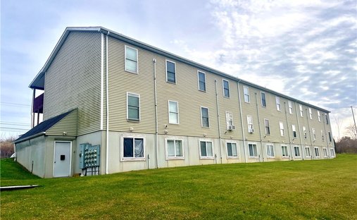 Slippery Rock, Pennsylvania, United States 1