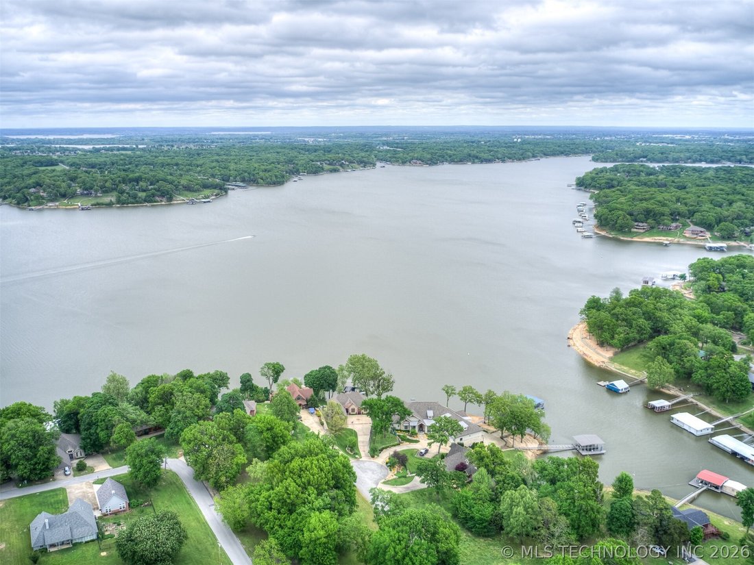 House in Grove, Oklahoma, United States 4 - 18179464