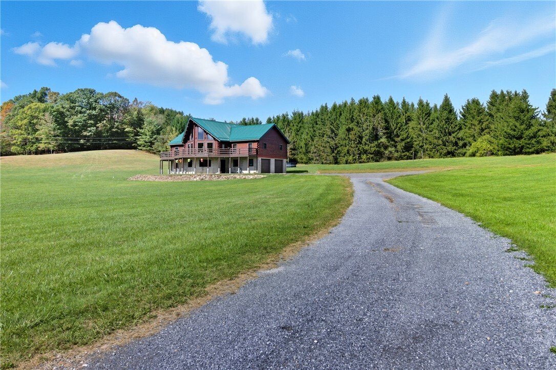 House in Reynoldsville, Pennsylvania, United States 5 - 18180708