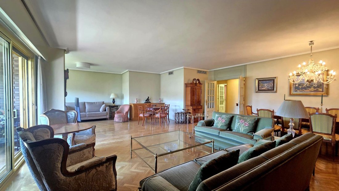 Wohnung in Chamberí, Madrid, Spanien 1 - 18054175
