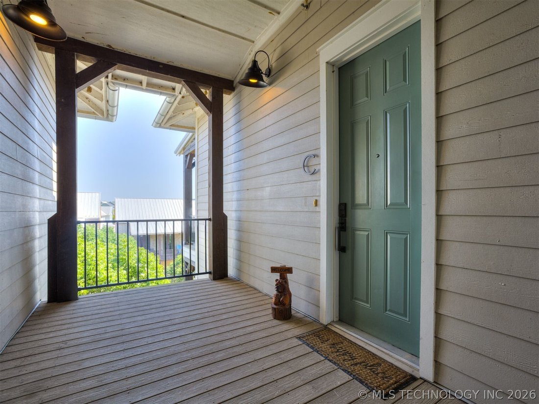 Condo in McAlester, Oklahoma, United States 3 - 18178499