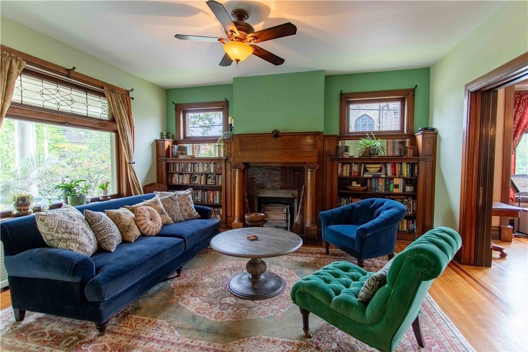 House in Pittsburgh, Pennsylvania, United States 4 - 18180973