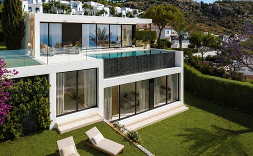 Villa in Benalmadena, Andalusia, Spain 1