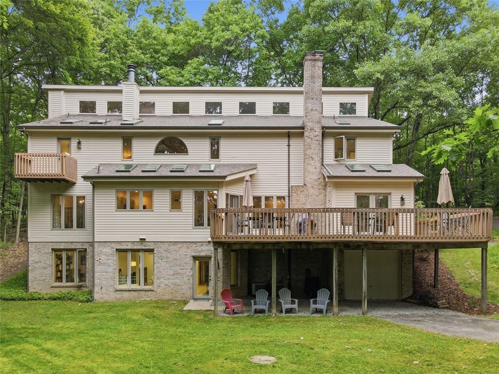 House in Gibsonia, Pennsylvania, United States 3 - 18180673