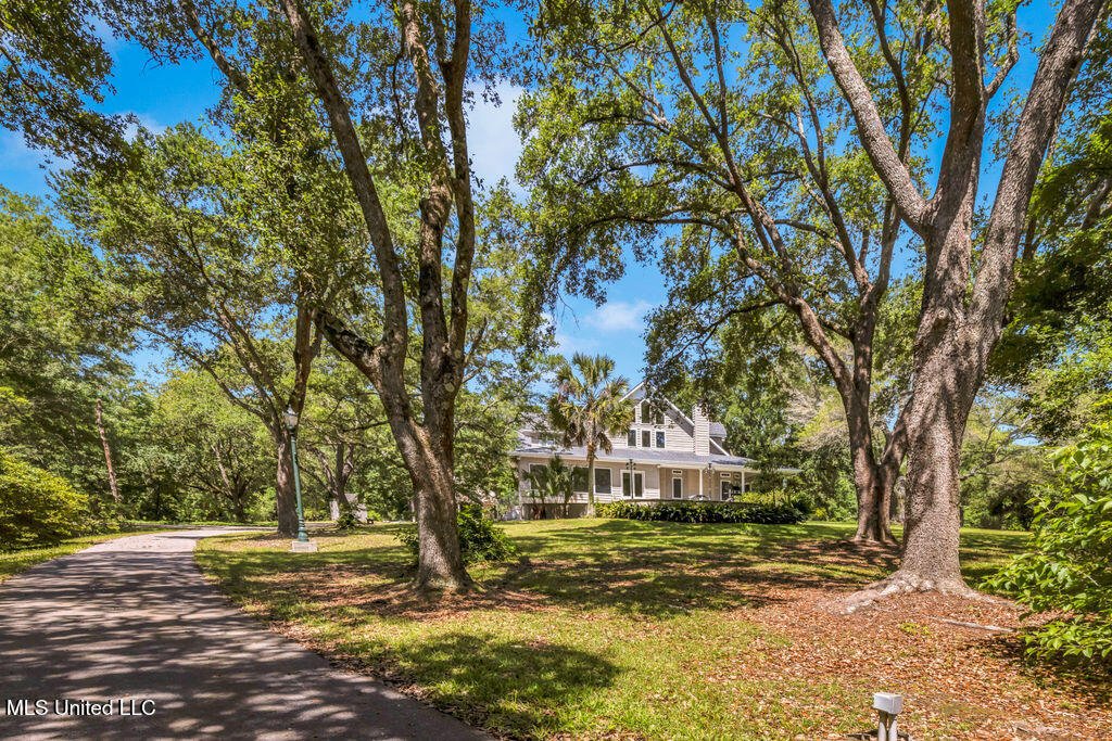 House in Pass Christian, Mississippi, United States 3 - 18178932