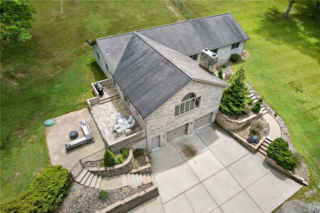 House in Butler, Pennsylvania, United States 2 - 18180250