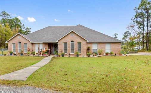 House in Vancleave, Mississippi, United States 1