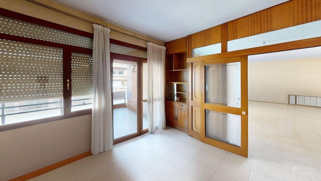 Apartment in Los Remedios, Seville, Spain 5 - 18181152