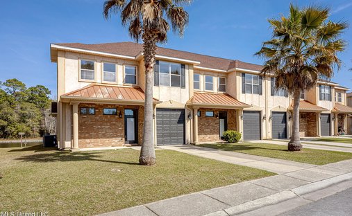 House in Ocean Springs, Mississippi, United States 1