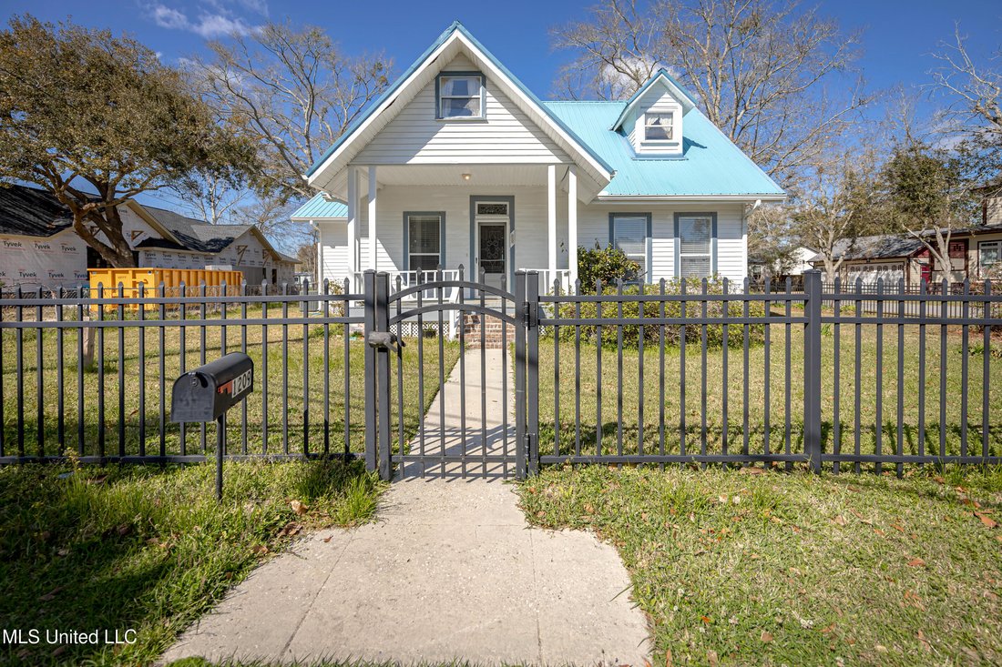 House in Ocean Springs, Mississippi, United States 2 - 18178949