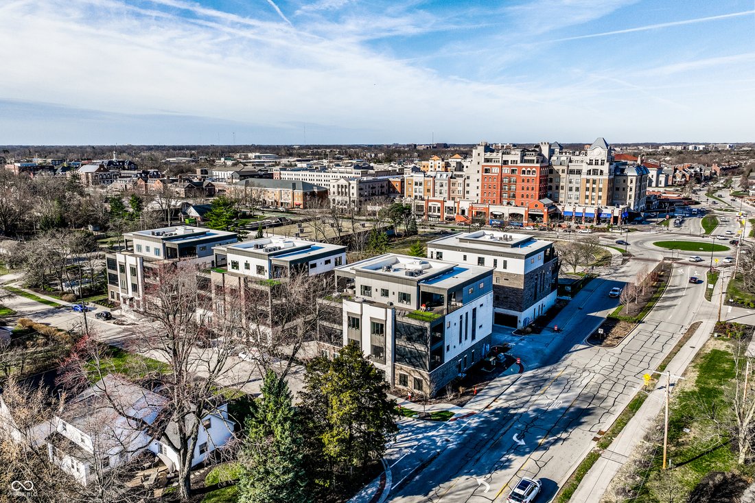 Condo in Carmel, Indiana, United States 3 - 18177600