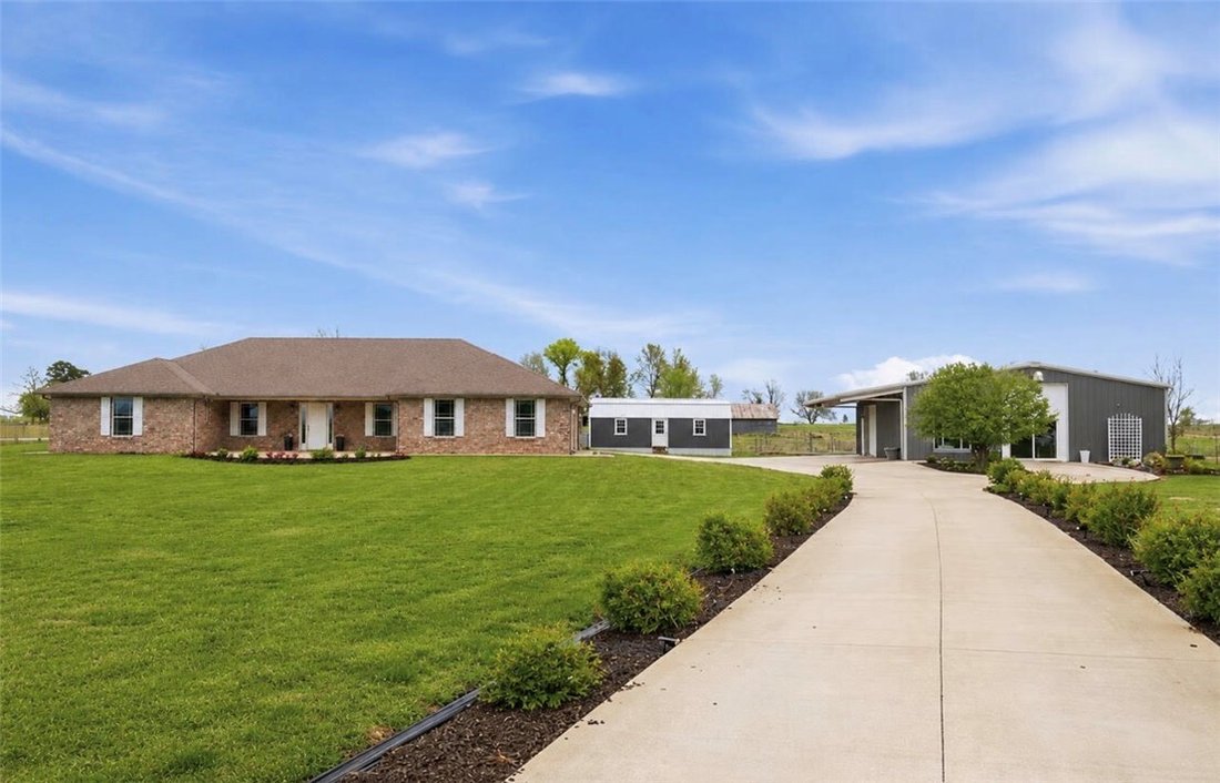 House in Farmington, Arkansas, United States 1 - 18179940