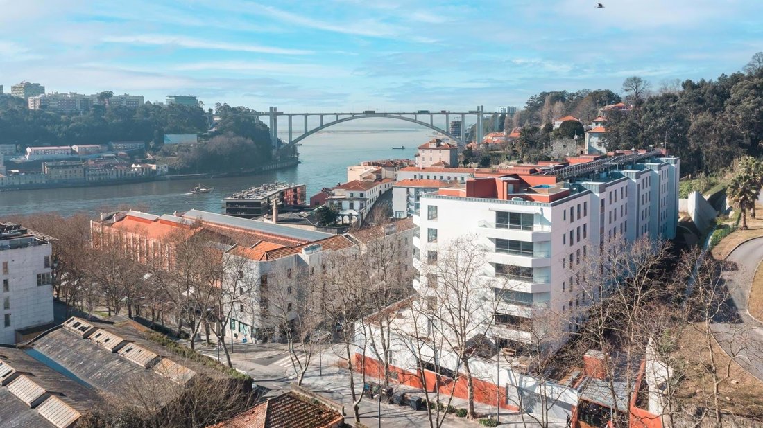 Apartment in Lordelo do Ouro e Massarelos, Porto District, Portugal 2 - 18001297