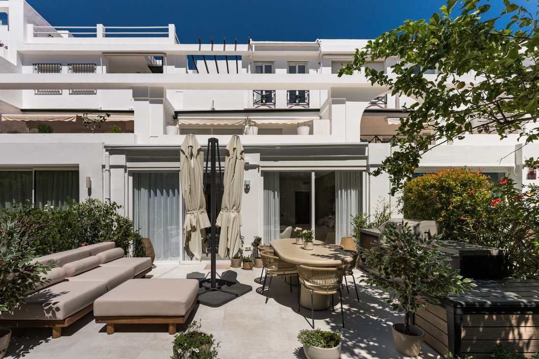 Apartment in Benahavis, Andalusia, Spain 2 - 18181587