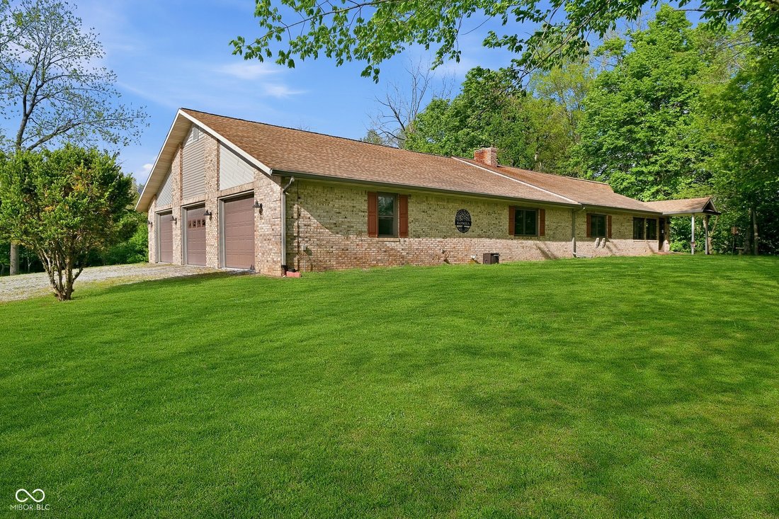 House in Crawfordsville, Indiana, United States 2 - 18177197