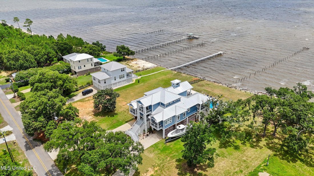 House in Ocean Springs, Mississippi, United States 4 - 18178594