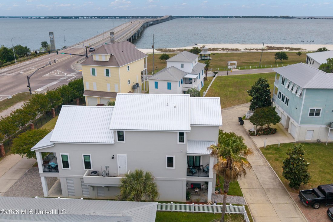 House in Bay St. Louis, Mississippi, United States 3 - 18178730