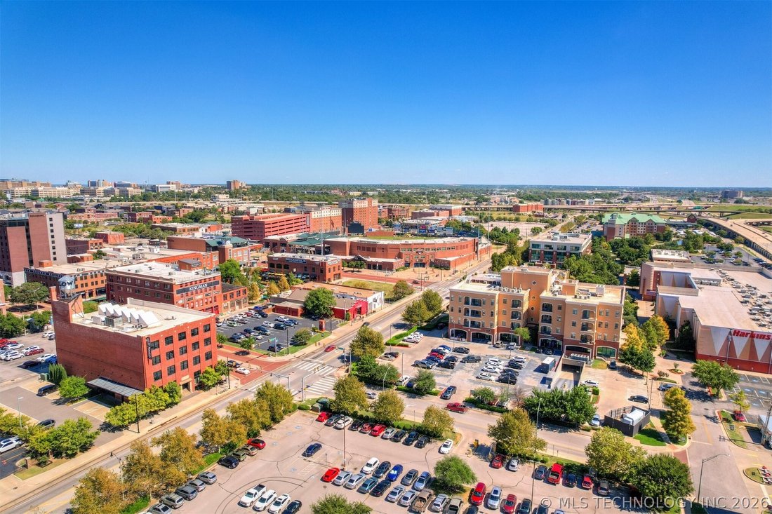 Condo in Oklahoma City, Oklahoma, United States 2 - 18178264