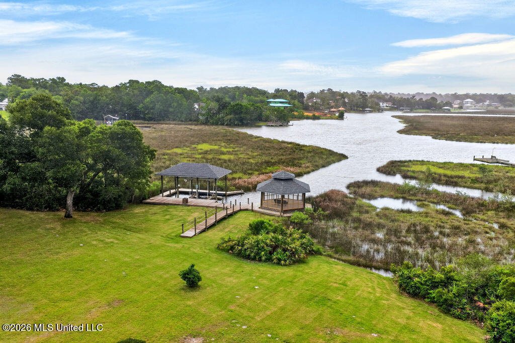 House in Ocean Springs, Mississippi, United States 3 - 18180367