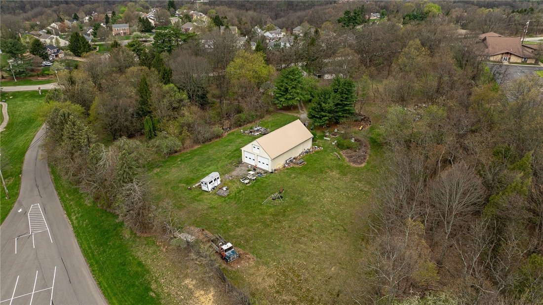 House in Franklin Park, Pennsylvania, United States 3 - 18180270