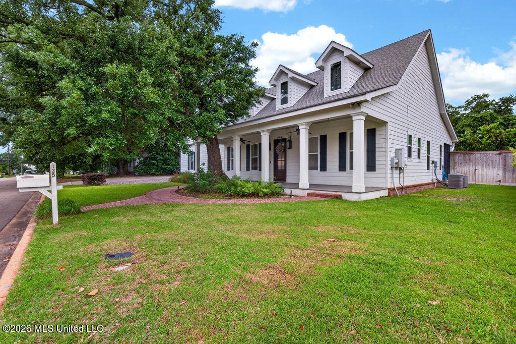 House in Pass Christian, Mississippi, United States 3 - 18179017