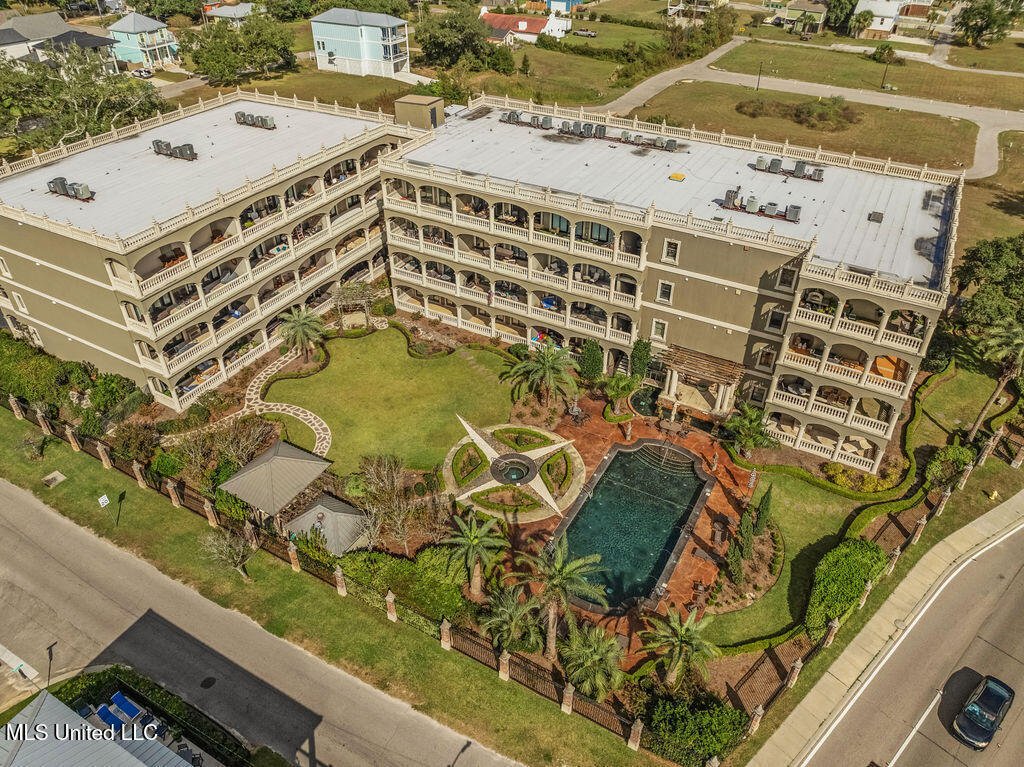 Condo in Gulfport, Mississippi, United States 1 - 18178756