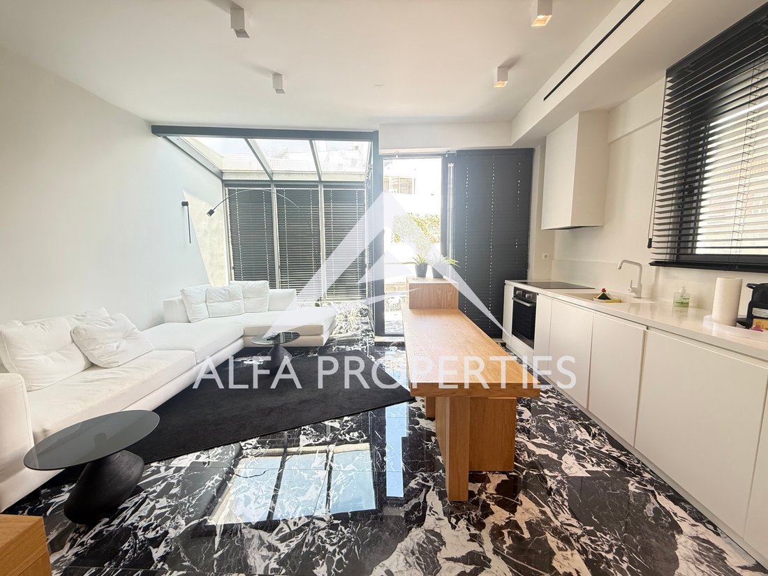 Apartment in Sunoikia Kolonakiou, 1st District of Athens, Athens 2 - 18181513