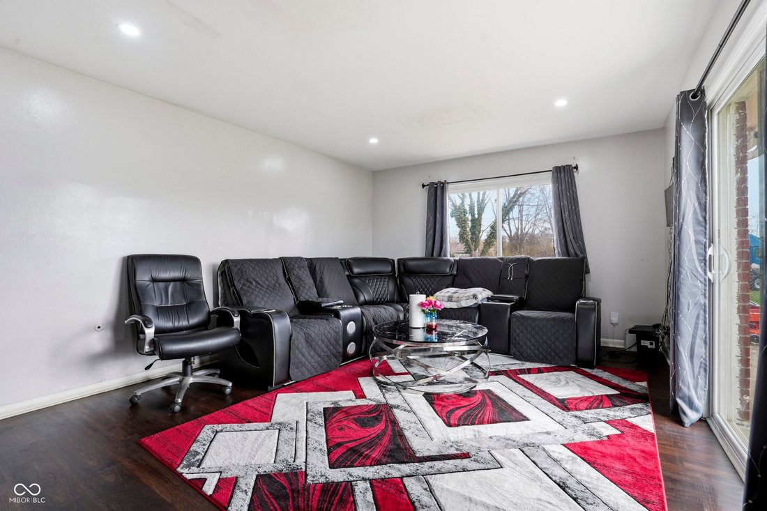 House in Indianapolis, Indiana, United States 2 - 18177618