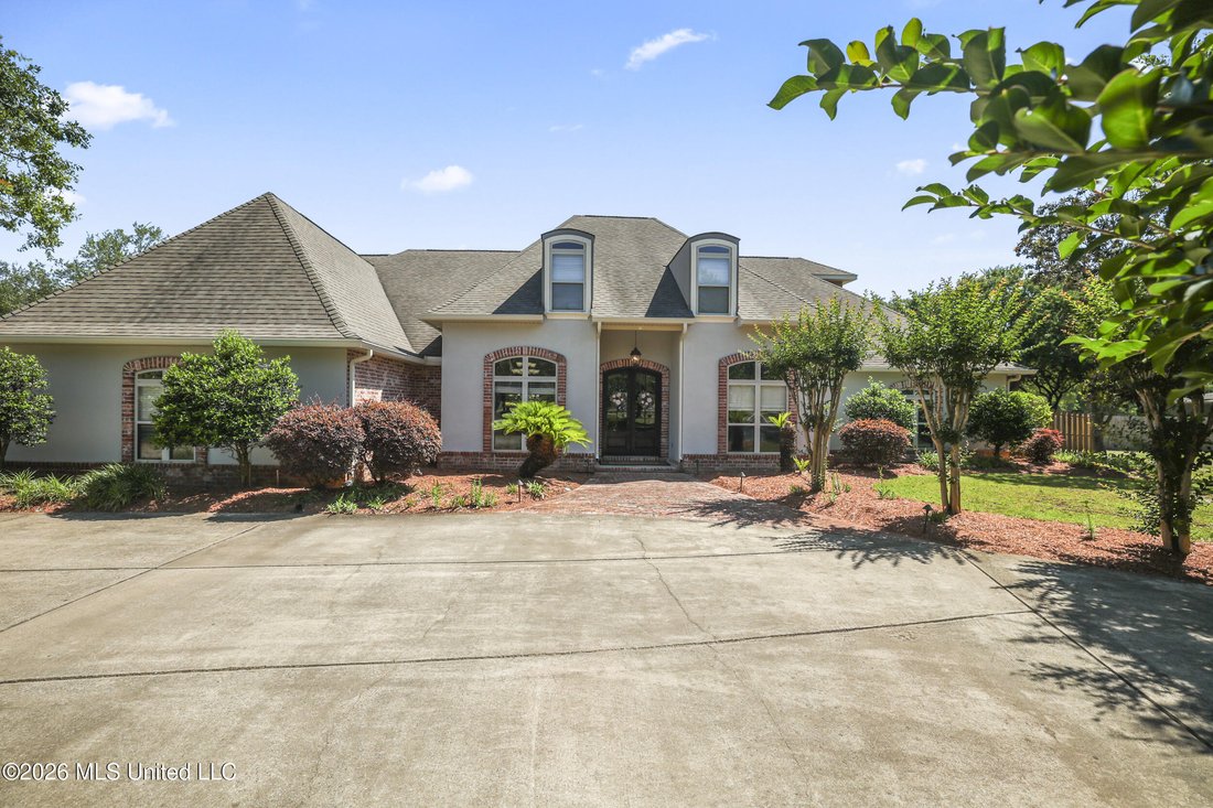 House in Ocean Springs, Mississippi, United States 1 - 18178774