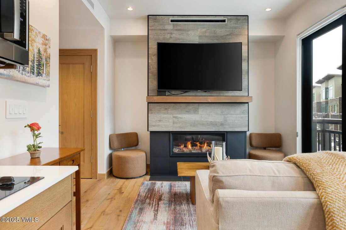 Condo in Avon, Colorado, United States 1 - 18180098