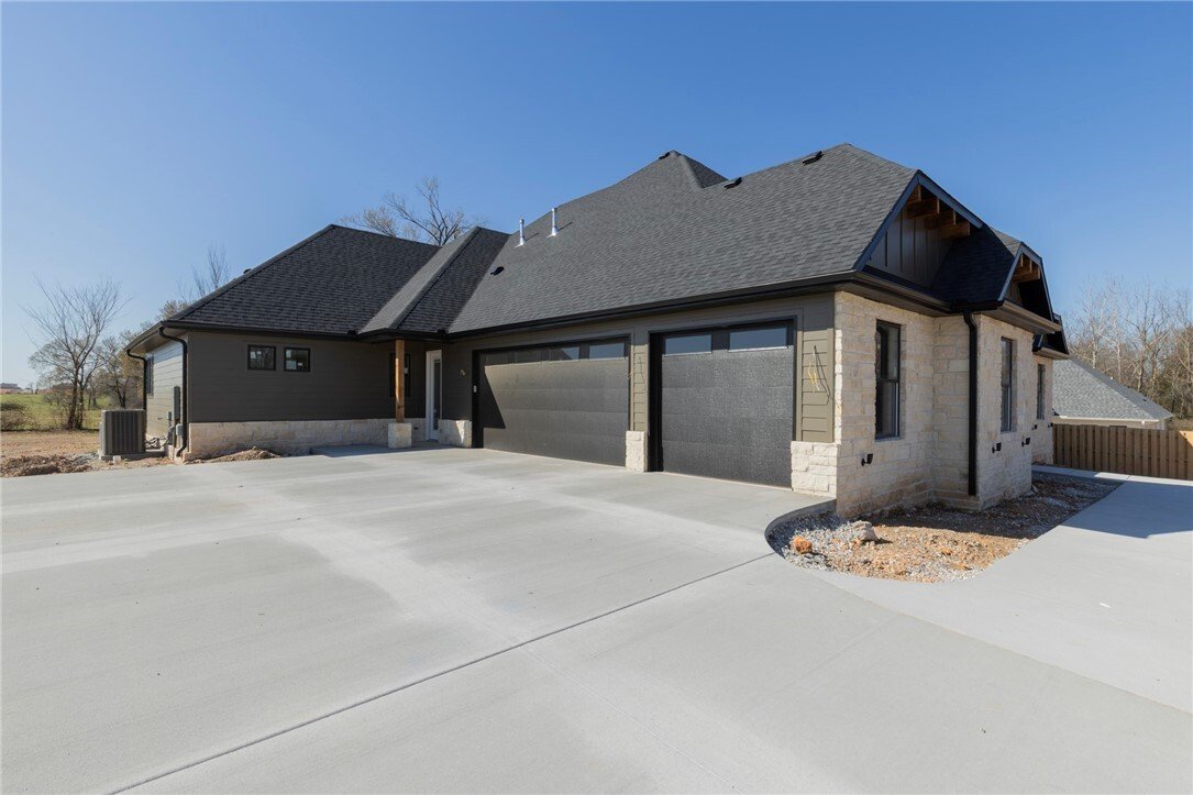 House in Siloam Springs, Arkansas, United States 3 - 18180667