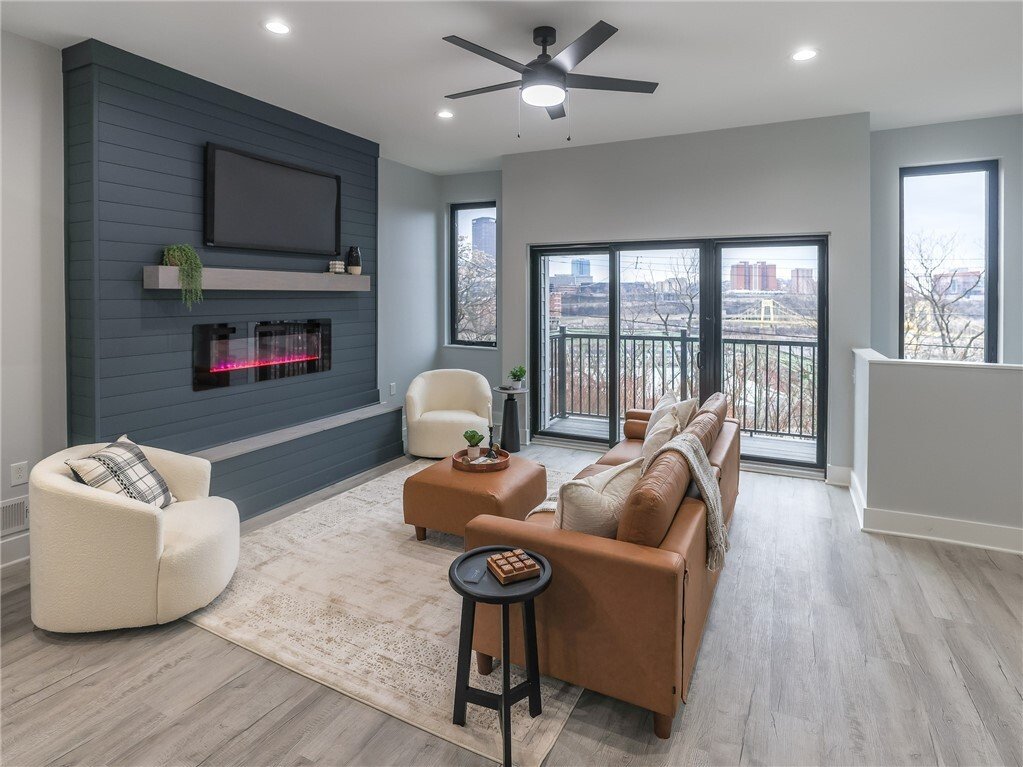 House in Pittsburgh, Pennsylvania, United States 4 - 18180431