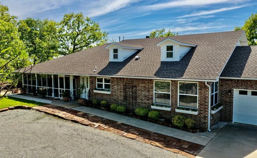 House in Canadian, Oklahoma, United States 1