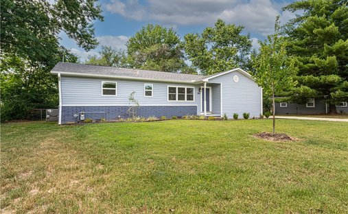 House in Cave Springs, Arkansas, United States 1