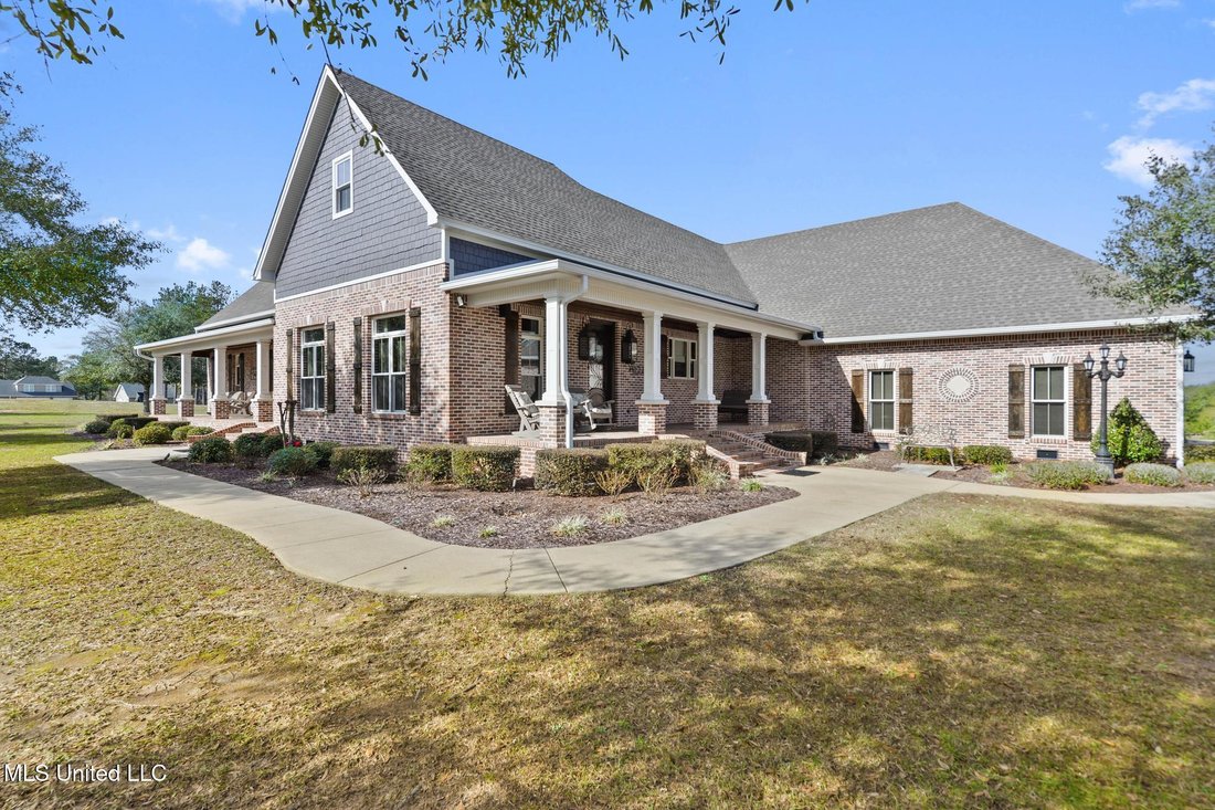 House in Lucedale, Mississippi, United States 2 - 18179053