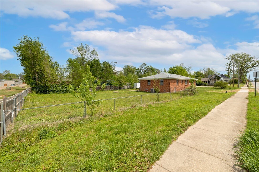 House in Cave Springs, Arkansas, United States 3 - 18180244
