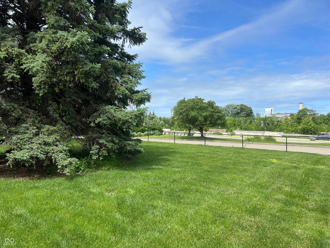 House in Indianapolis, Indiana, United States 3 - 18177719