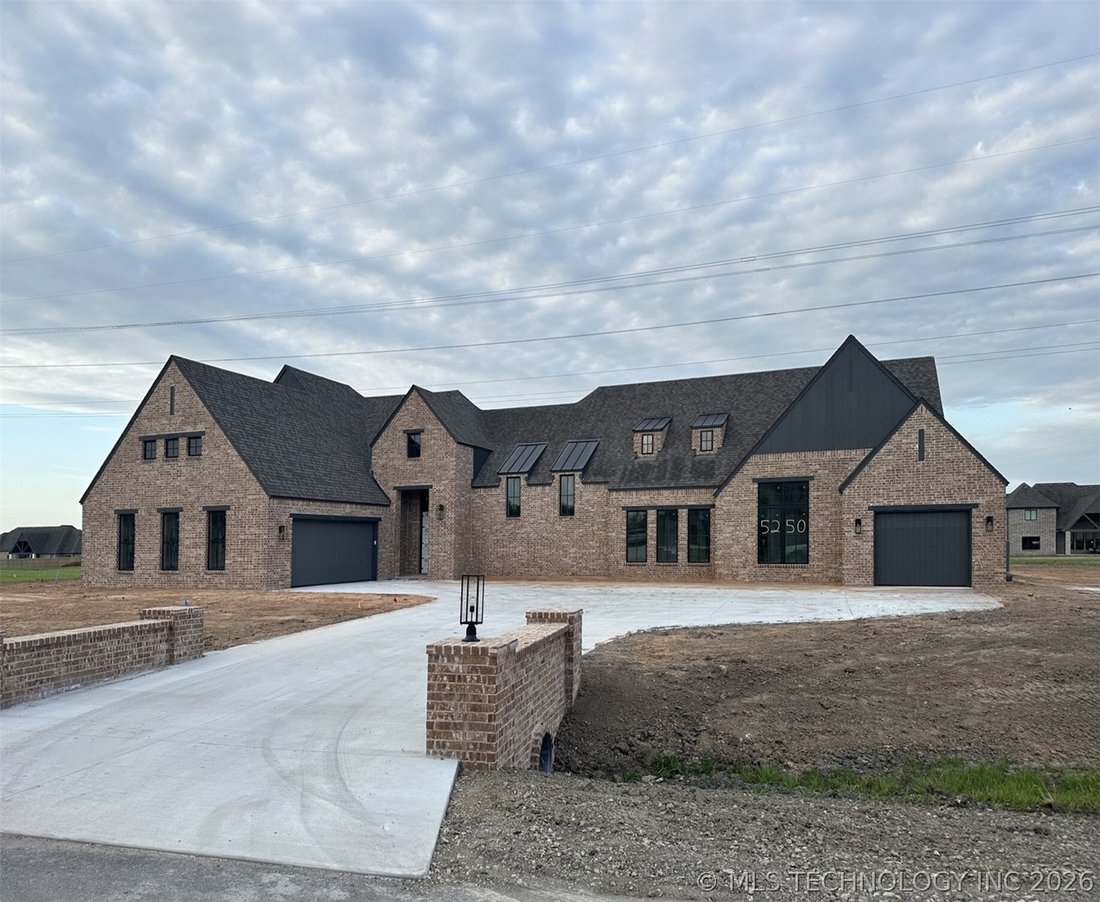 House in Bixby, Oklahoma, United States 1 - 18178758