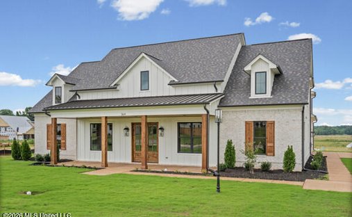 House in Hernando, Mississippi, United States 1