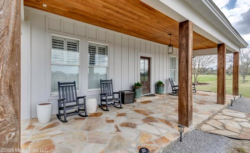 House in Benton, Mississippi, United States 1