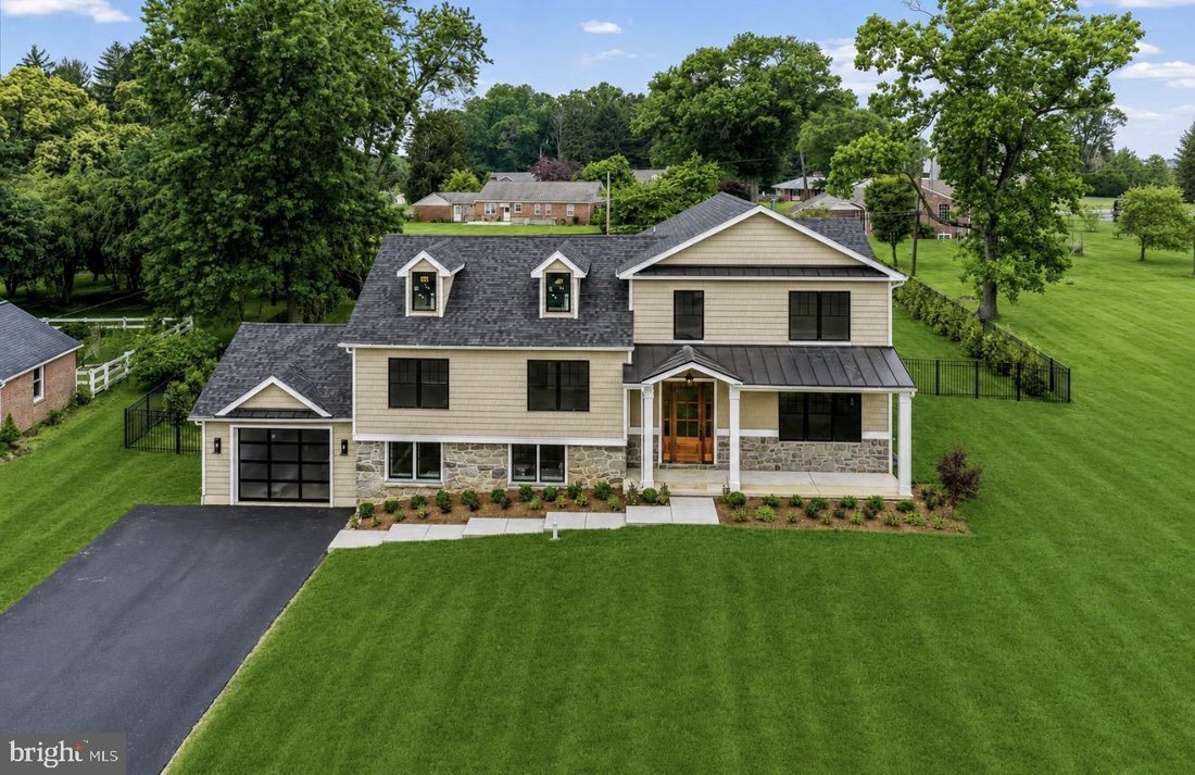 House in Broomall, Pennsylvania, United States 1 - 18181234