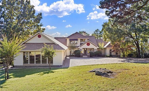 House in Russellville, Arkansas, United States 1