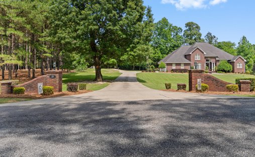House in Waynesboro, Mississippi, United States 1